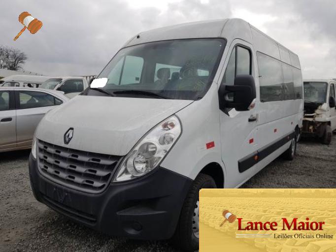 RENAULT MASTER MINIBUS 19/19