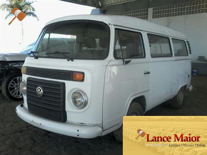 VOLKSWAGEN KOMBI 12/13