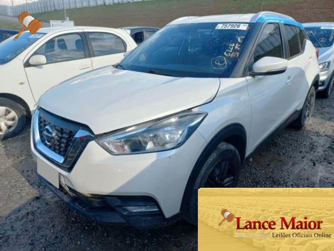 NISSAN KICKS 18/19