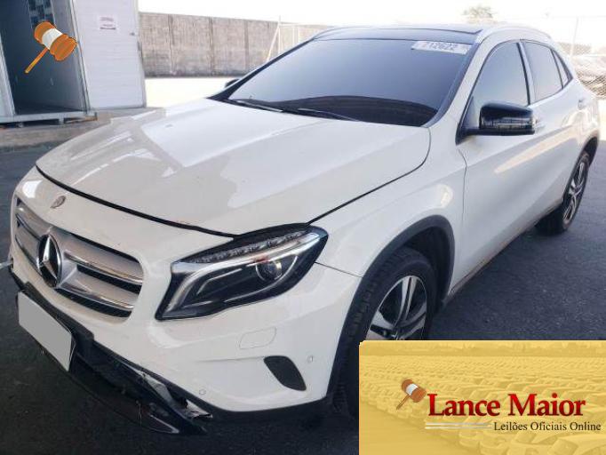 MERCEDES BENZ CLASSE GLA 200 15/15