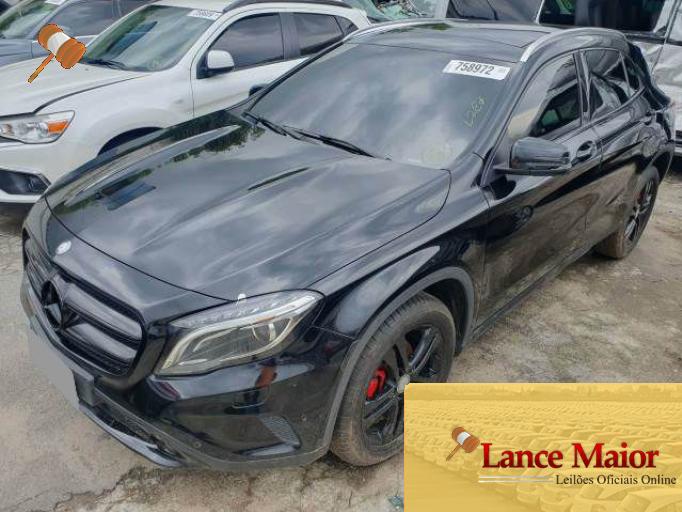 MERCEDES BENZ CLASSE GLA 200 15/16